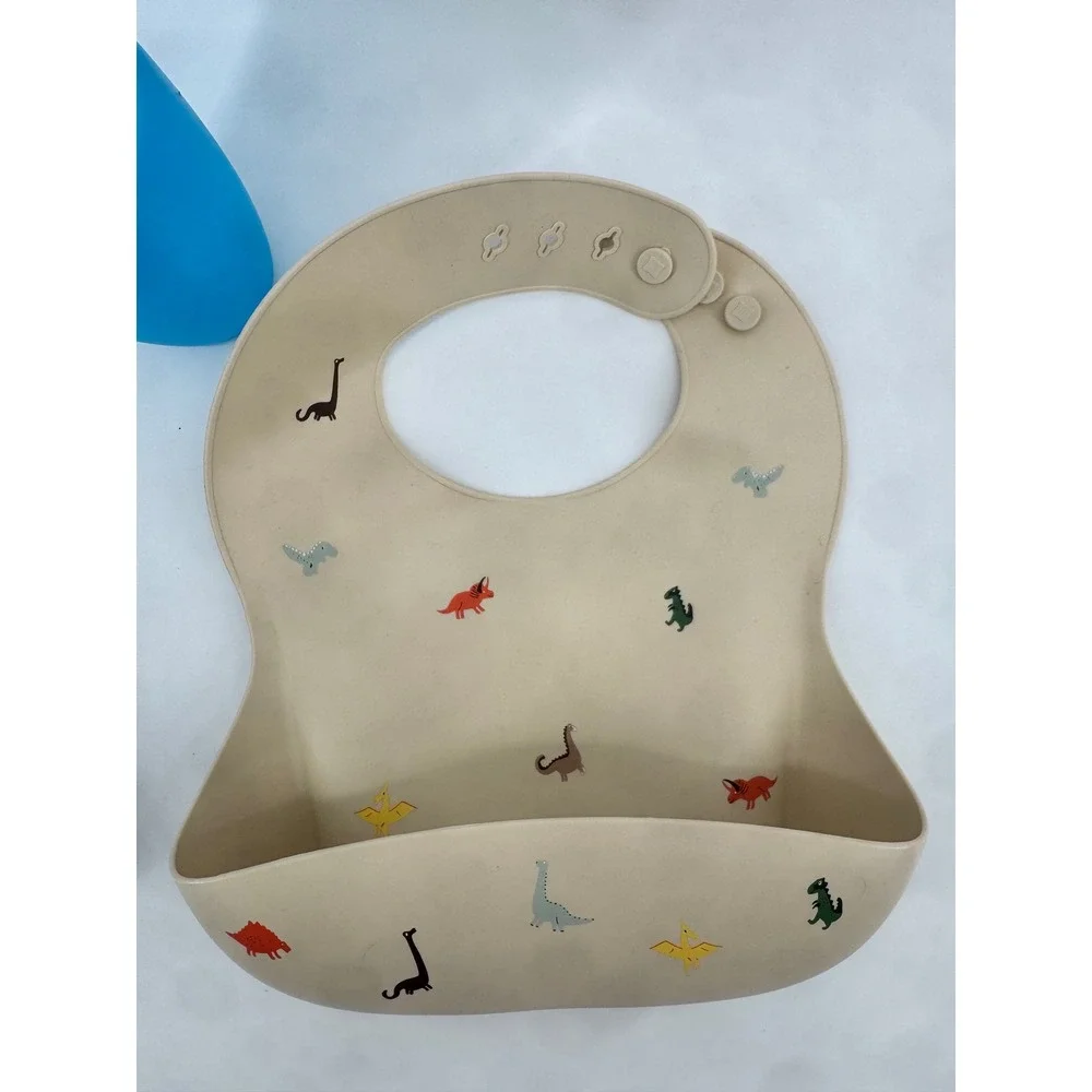 Munchkin Miracle 360 Cup and Silicone Bib Set Space Dinosaur 3pc Bundle